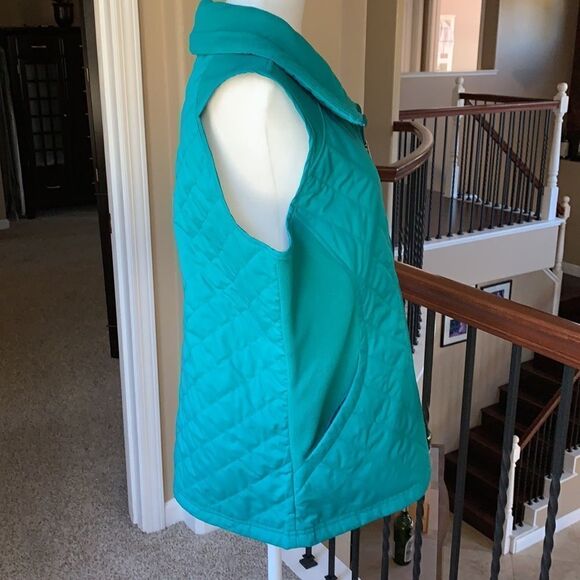 Columbia Quilted/Fleece Vest Size L - Picture 3 of 12